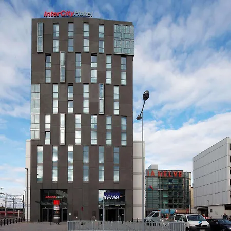 Intercityhotel Отель 4*