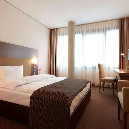 Отель Intercityhotel