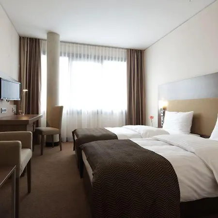 Отель Intercityhotel